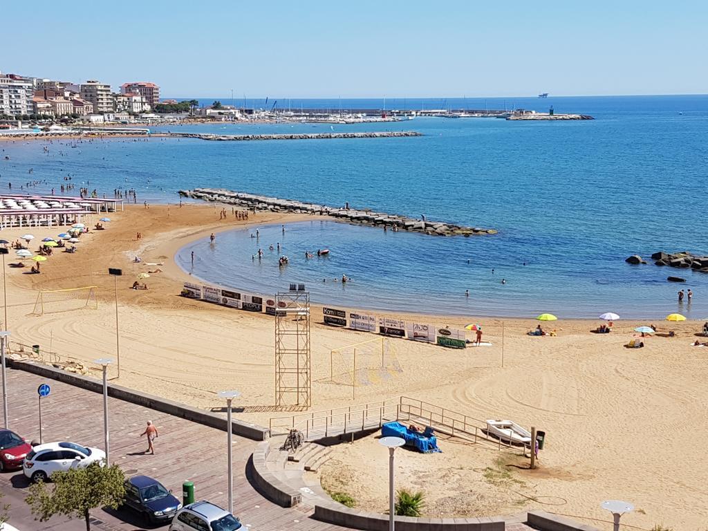 Il Girasole Bed & Breakfast Crotone Exterior foto