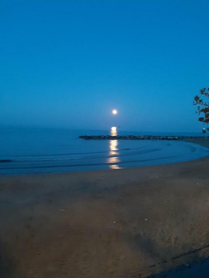 Il Girasole Bed & Breakfast Crotone Exterior foto